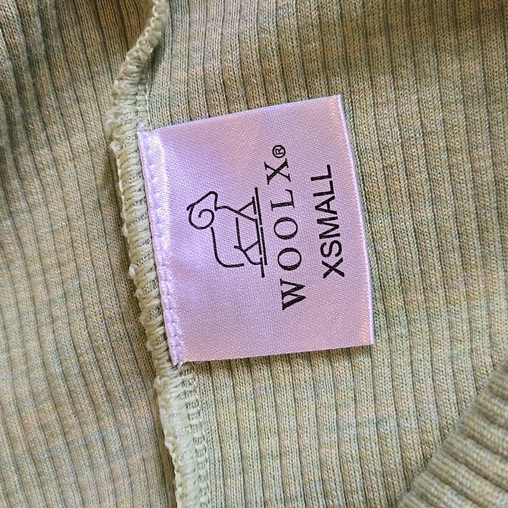 Woolx Base Layer Tank Size Xsmall - Picture 3 of 3
